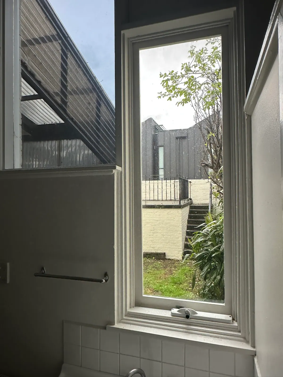 Frosted Bathrooms for Privacy, photo 5 of 5