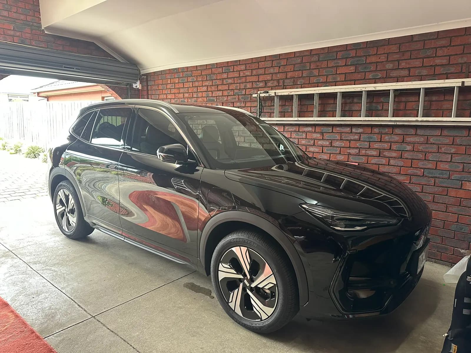 Geely EX5 Getting Premium Ceramic Tinting, photo 2 of 4